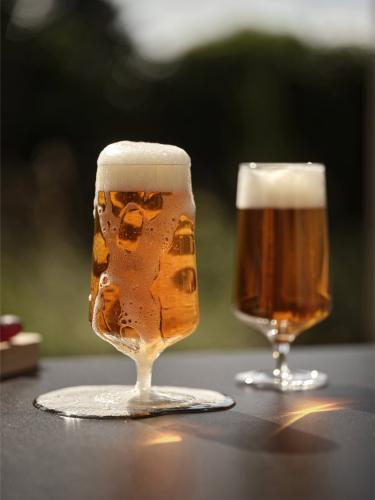 Sklenice na pivo Rocks