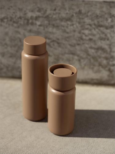 Termohrnek Singles