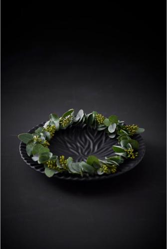 Servírovací talíř Flame 32,5 cm Black