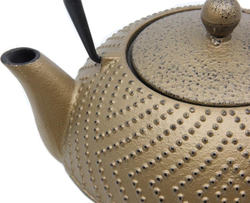 Litinová konvička Fujian 1,25l Gold