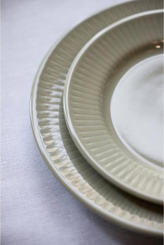 Sada porcelánových talířů Horizon