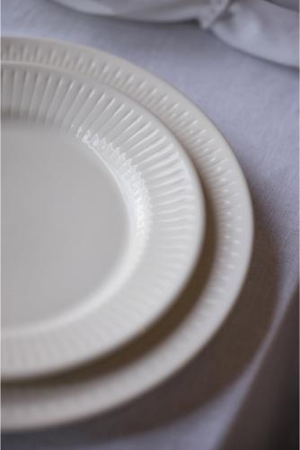 Sada porcelánových talířů Horizon