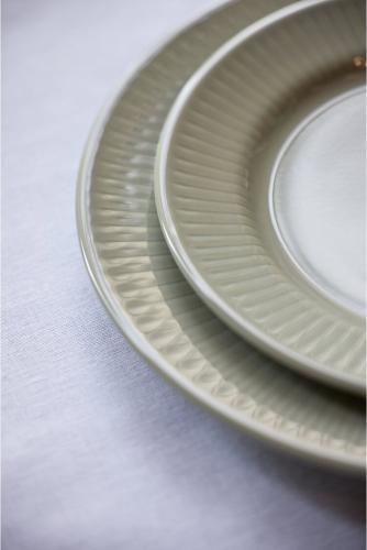 Sada porcelánových talířů Horizon