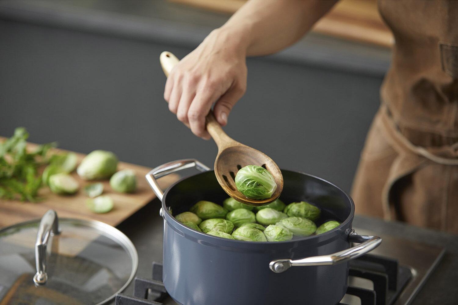 Servírovací děrovaná lžíce Tarragon