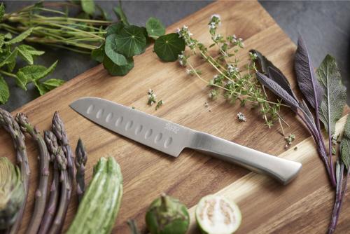 Nůž Santoku malý Precision