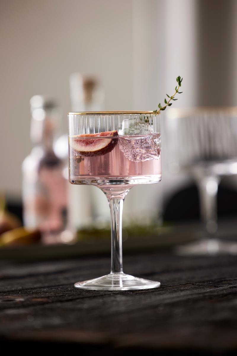 🍸 Mezinárodní den Gin & Tonic: Oslavte ho v tom správném skle!
