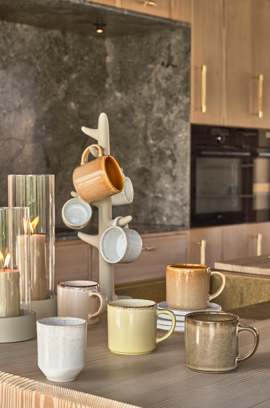 Ručně vyráběná kamenina  z dánské kolekce Villa Collection