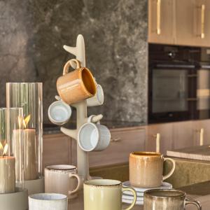 Ručně vyráběná kamenina  z dánské kolekce Villa Collection